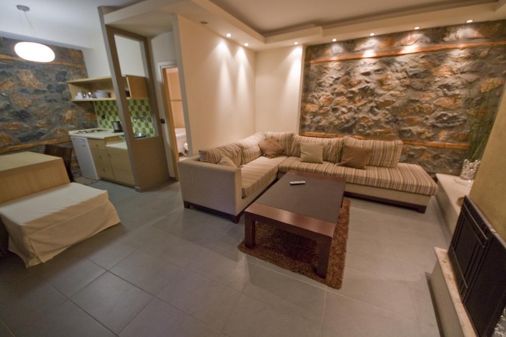 Onar Guesthouse 팔라이오스 아기오스 아타나시오스 외부 사진